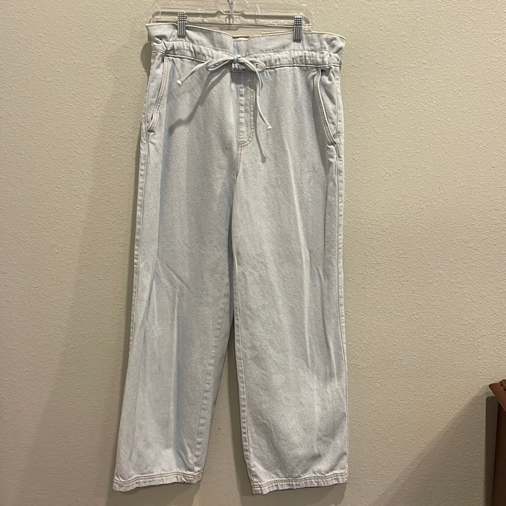 Universal Thread wide leg drawstring baggy jeans